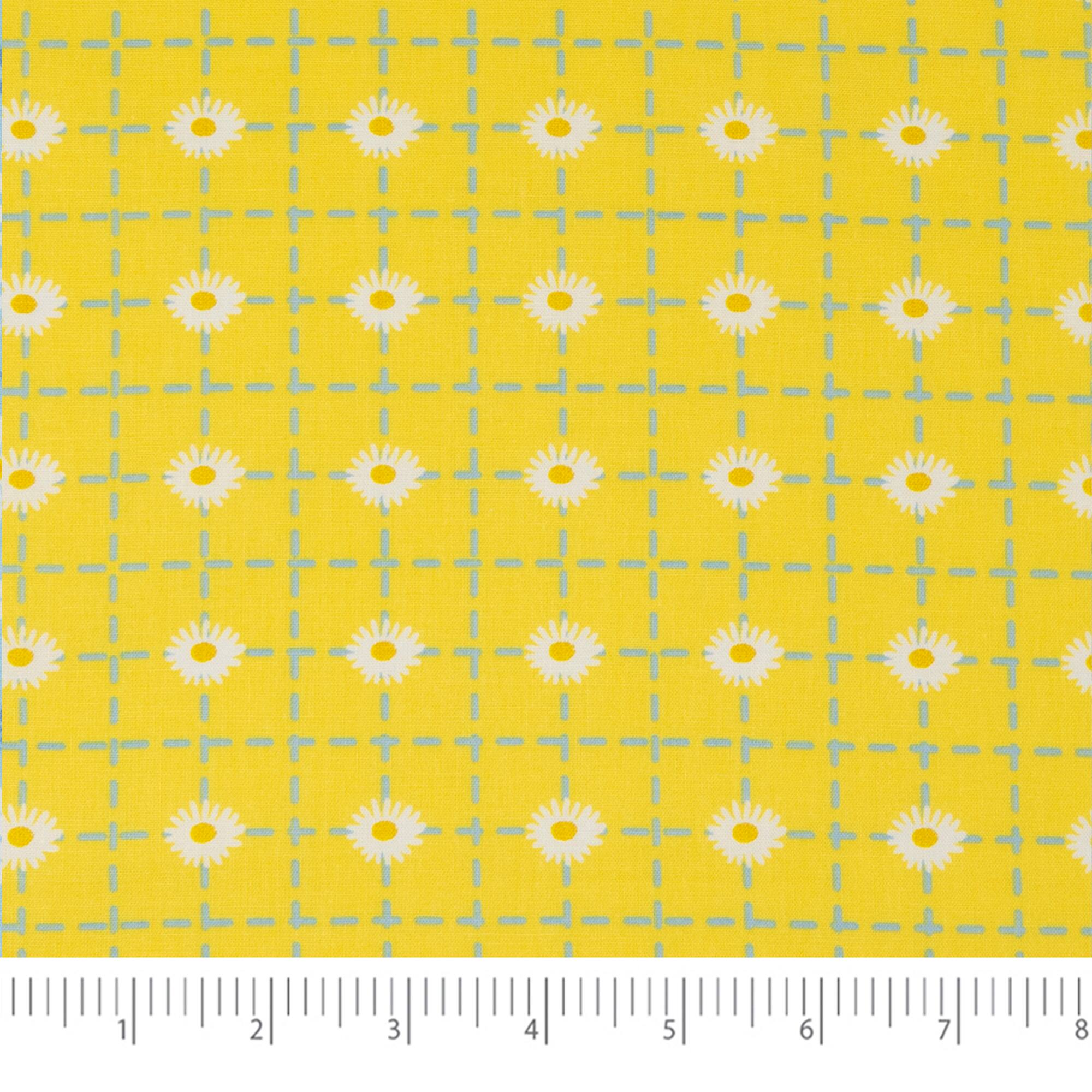 SINGER Daisies Gnomes Print Ringspun Cotton Fabric Bundle